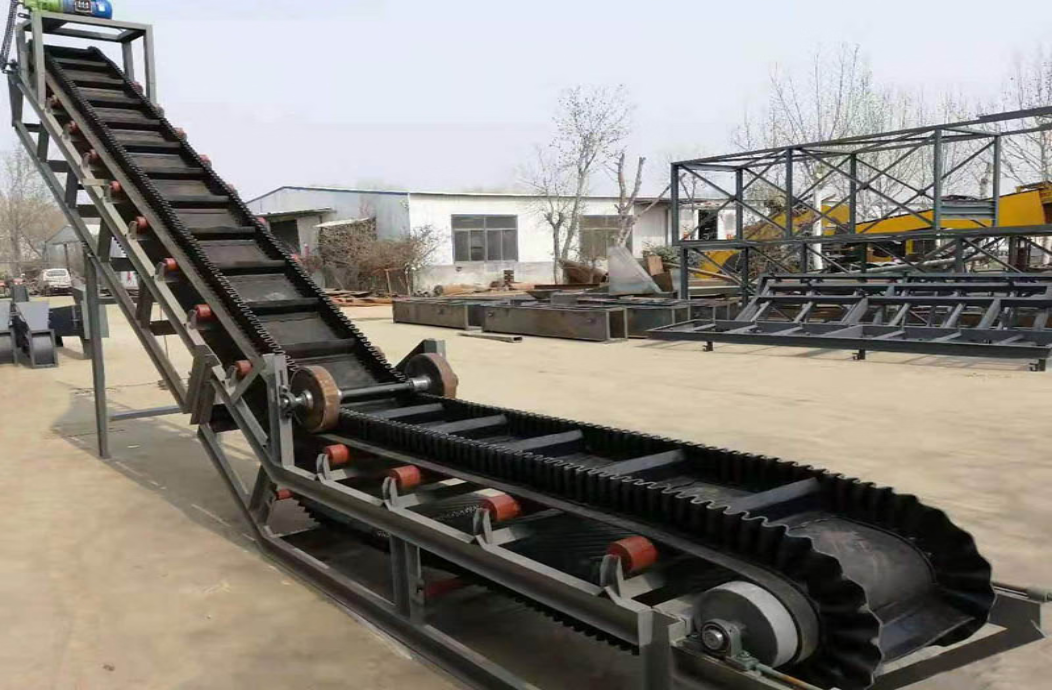 Large Inclination Angle Sidewall Belt Conveyor